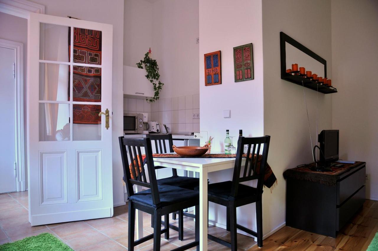 Berlin Apartments Mitte — Photos 1